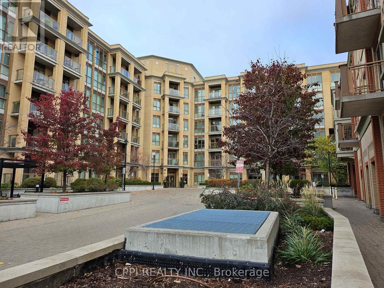 329 - 68 MAIN STREET N — Markham (Old Markham Village), Ontario - Main photo