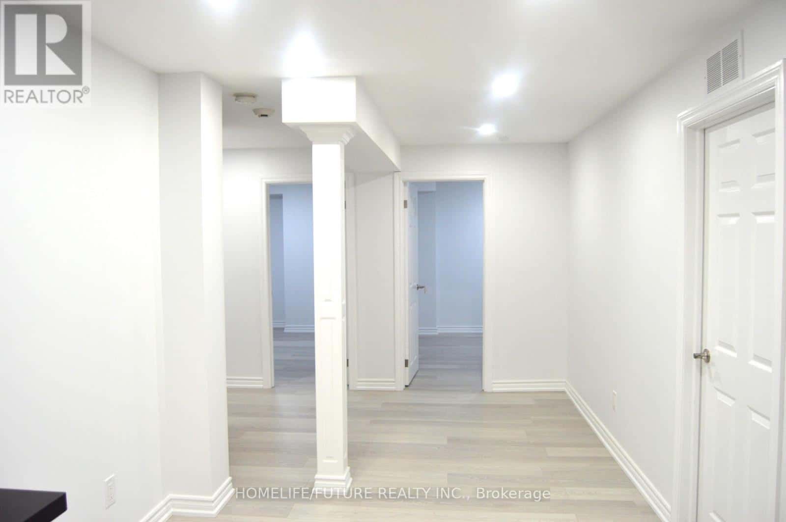 BSMT - 10 RIZAL AVENUE — Markham (Box Grove), Ontario - Photo 4 of 7