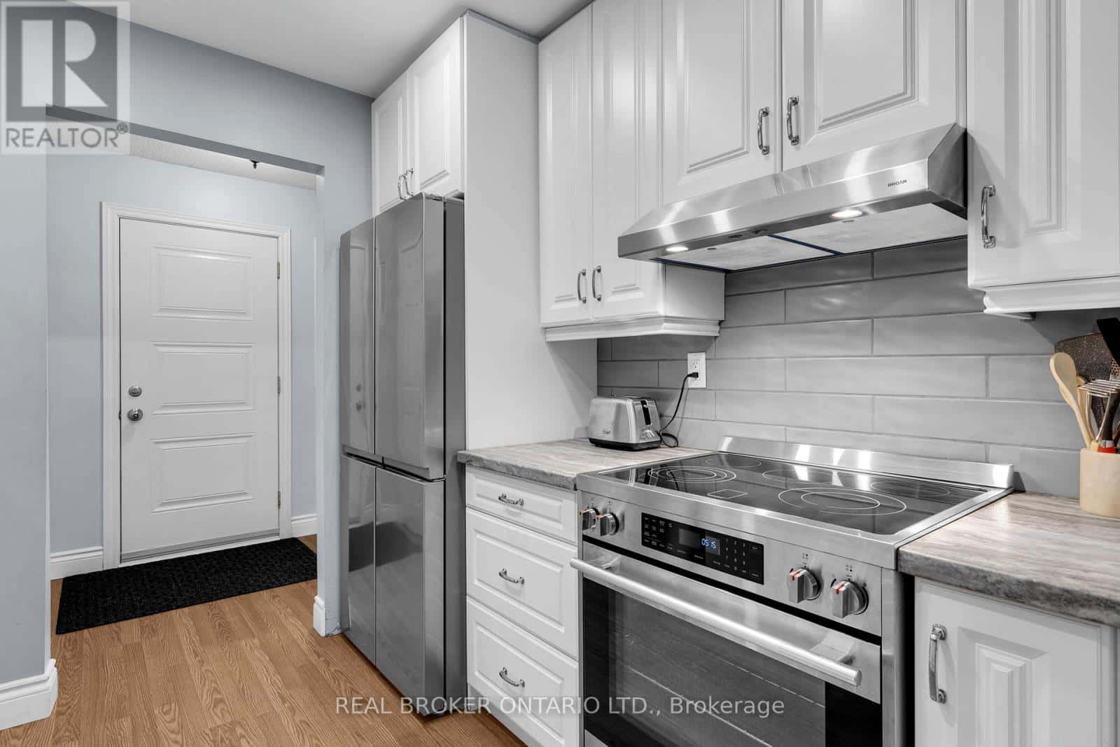 27 KNICELY ROAD — Barrie (Painswick North), Ontario - Photo 5 of 38