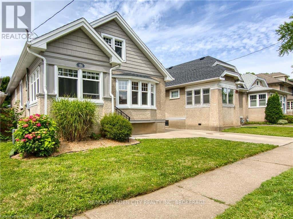 191 Russell Avenue LOWER