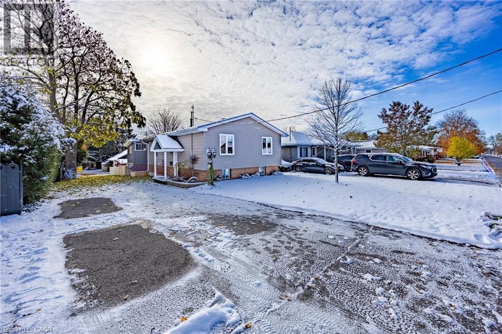 220 KING HIRAM Street — Ingersoll, Ontario - Main photo