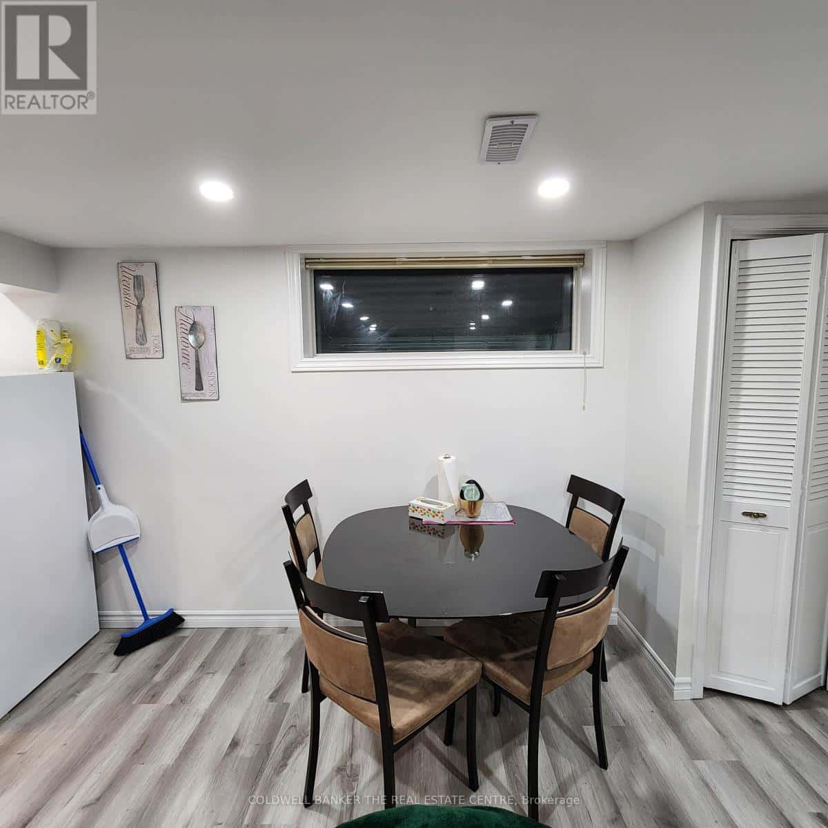 #2 - 295 DUCKWORTH STREET — Barrie (Grove East), Ontario - Photo 3 of 10