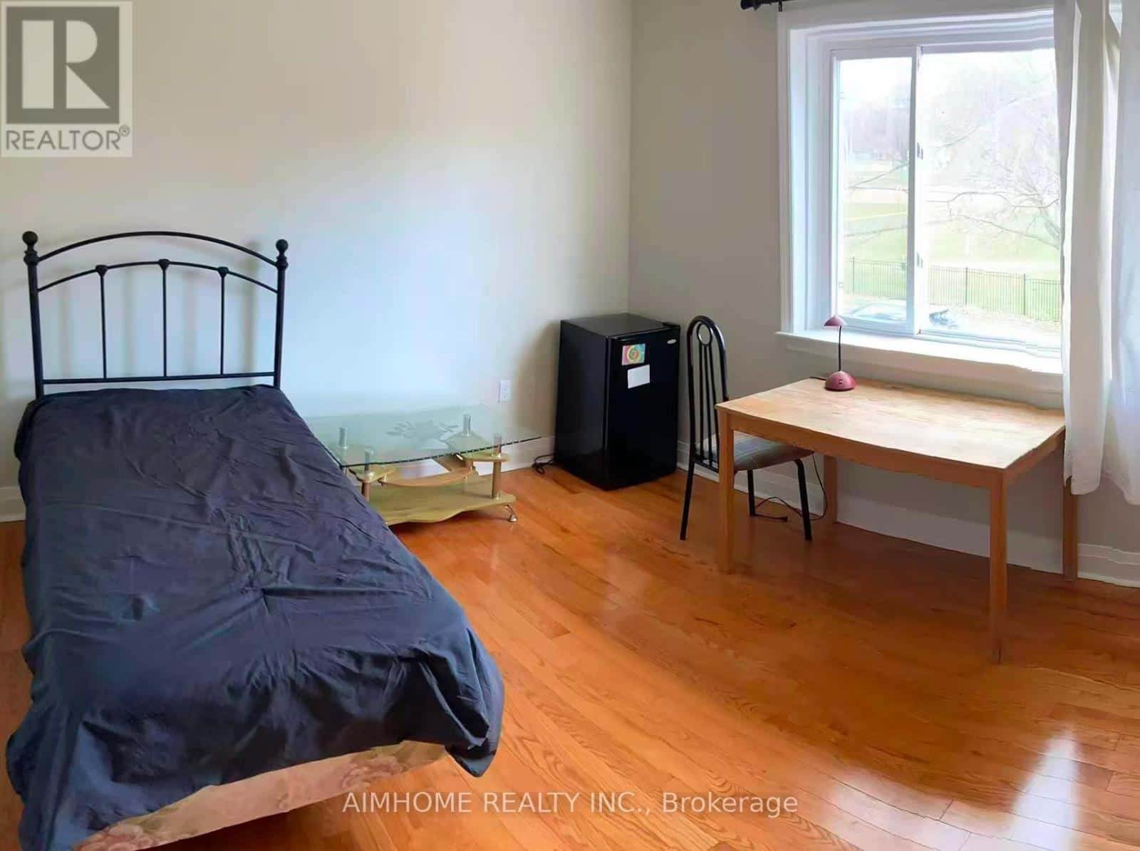 RM L 81 DENTONIA PARK AVENUE — Toronto (Crescent Town), Ontario - Photo 4 of 4