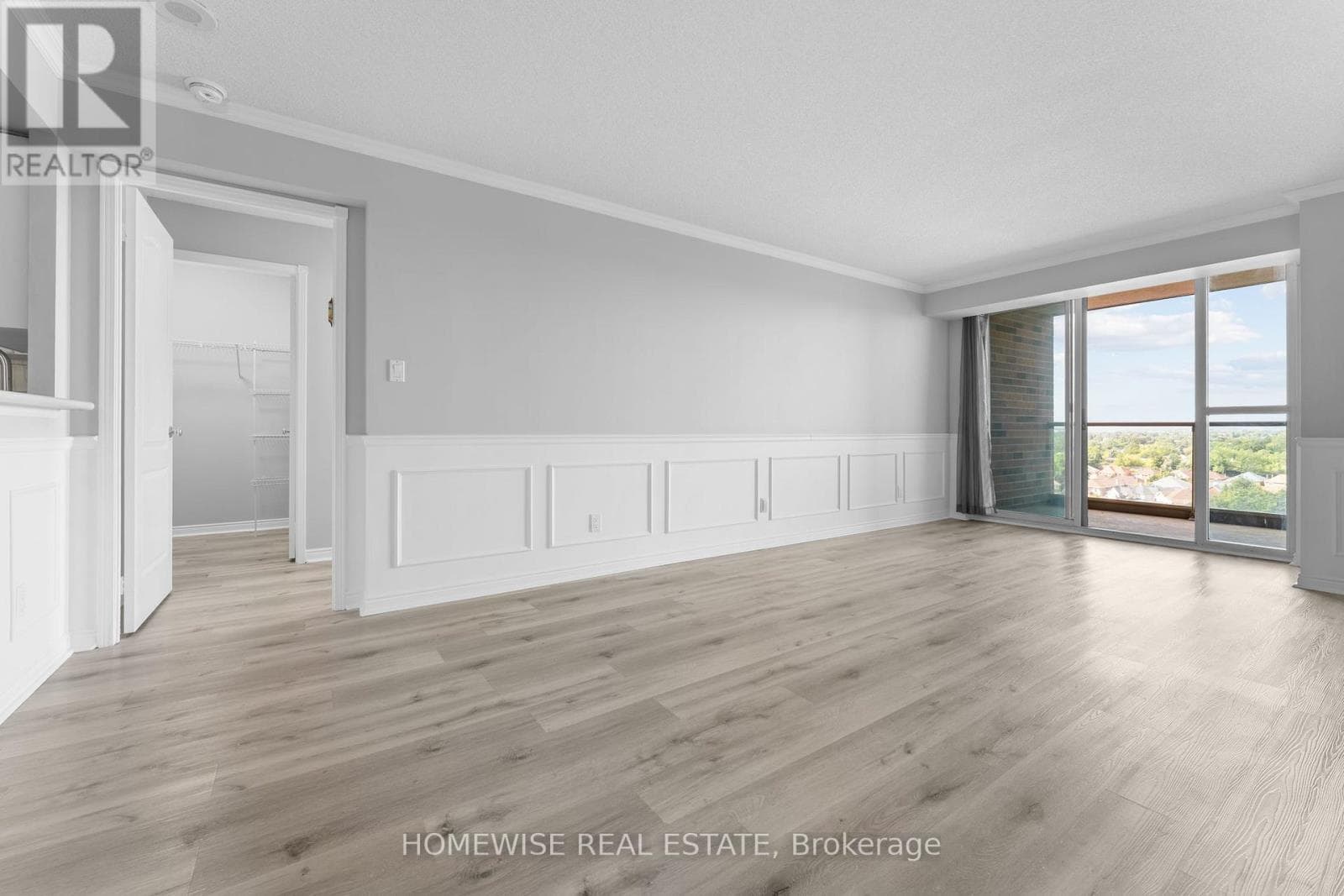 910 - 850 STEELES AVENUE — Vaughan (Lakeview Estates), Ontario - Main photo