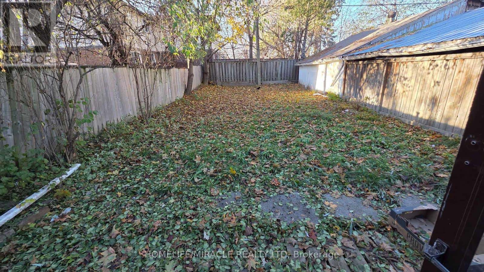 72 FREDERICK STREET — Brampton (Downtown Brampton), Ontario - Photo 5 of 27