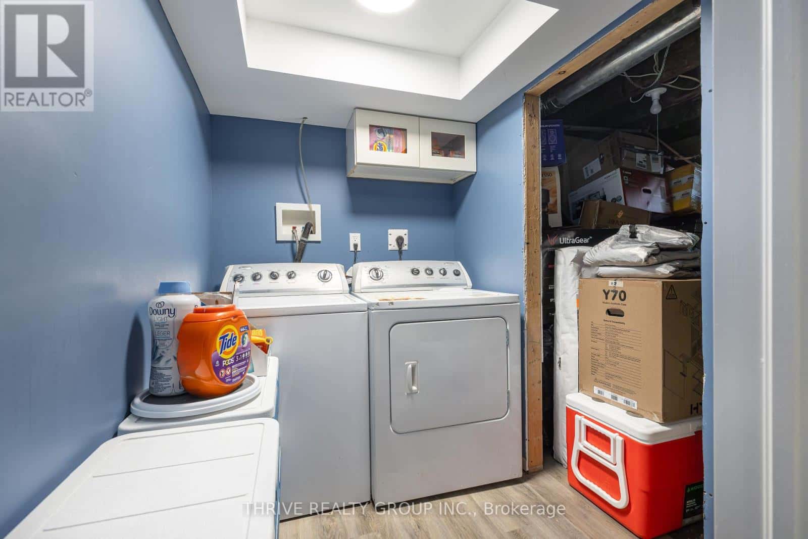 75 LYMAN STREET — London East (East C), Ontario - Photo 2 of 22