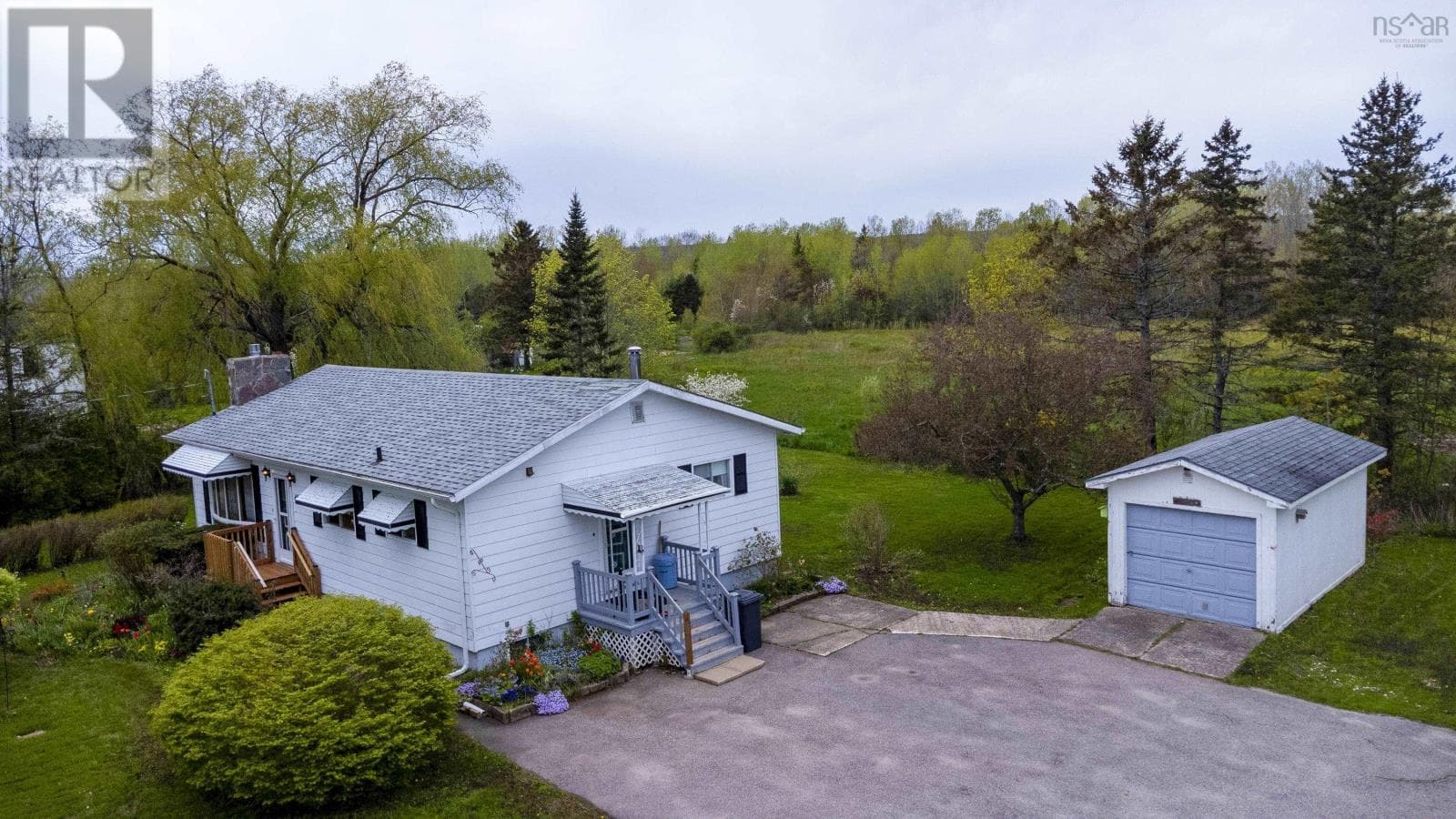 683 Main Street — Lawrencetown, Nova Scotia - Main photo