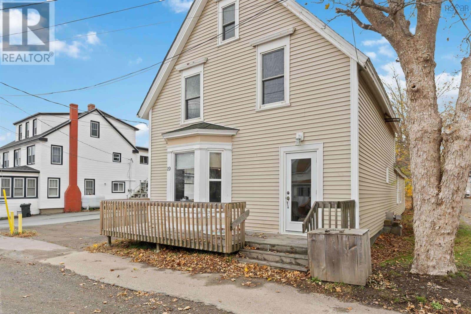 19 Birch Street — Digby, Nova Scotia - Photo 3 of 43