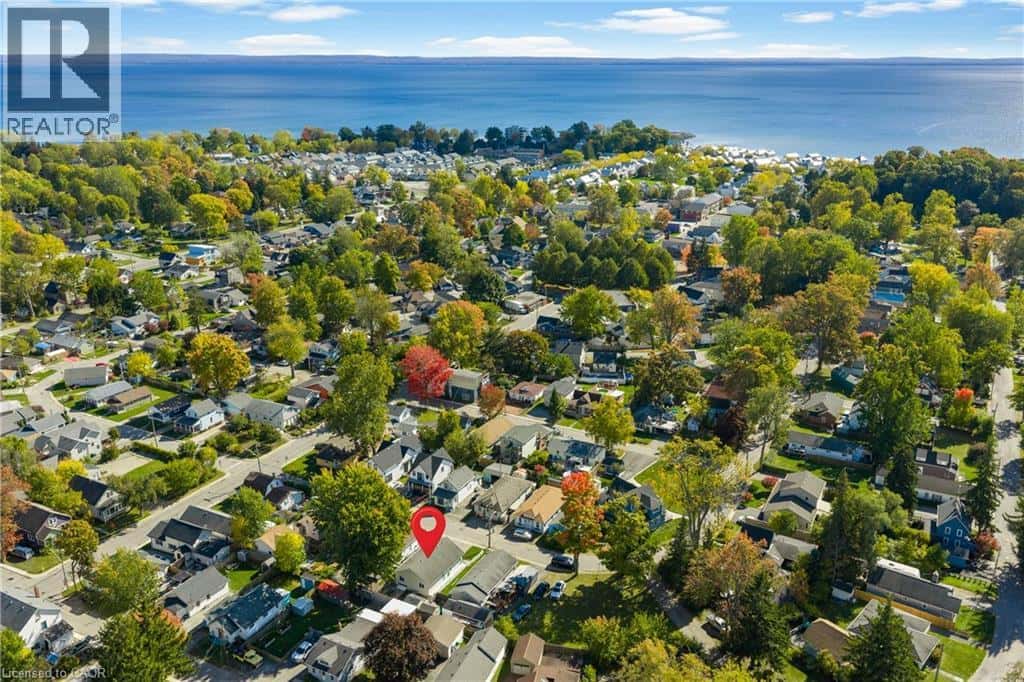 314 LINCOLN Road W — Fort Erie, Ontario - Photo 3 of 33