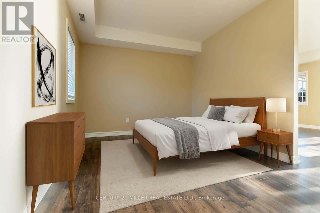 305 - 174 BRONTE STREET S — Milton (OM Old Milton), Ontario - Photo 5 of 7