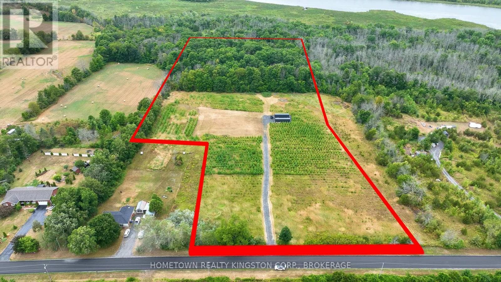 2435 QUABBIN ROAD — Kingston (City North of 401), Ontario - Main photo