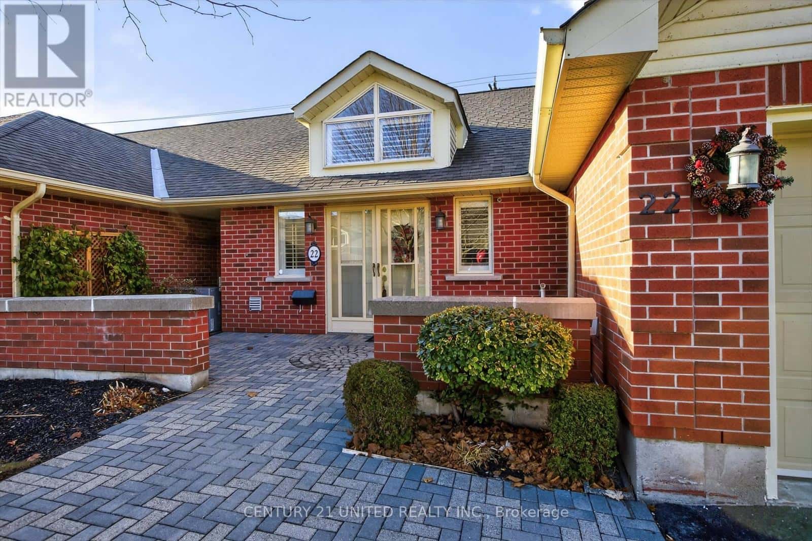 22 - 1121 ARMOUR ROAD — Peterborough (Ashburnham Ward 4), Ontario - Photo 3 of 37