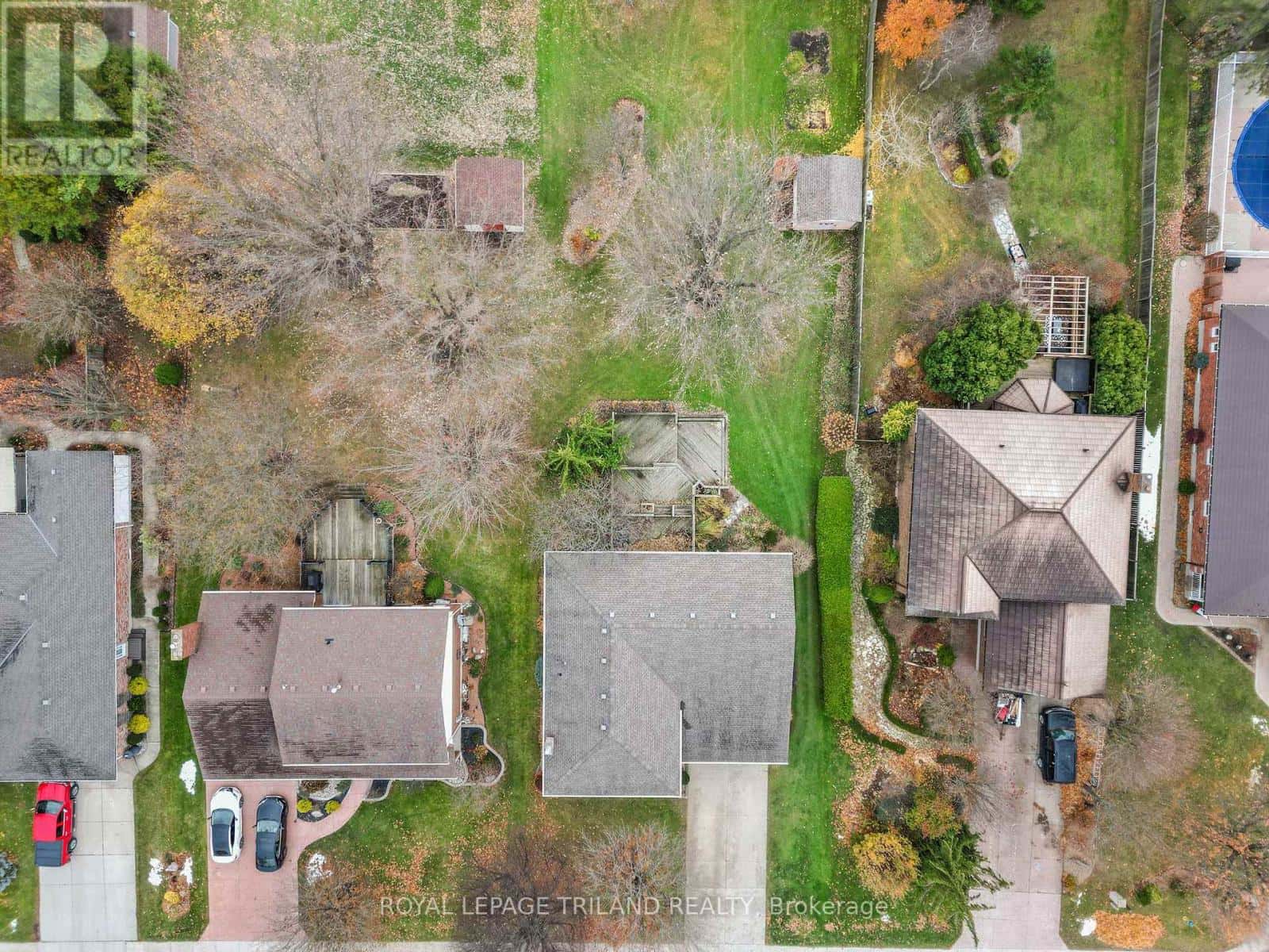 115 ROE STREET — Southwest Middlesex (Glencoe), Ontario - Photo 2 of 39