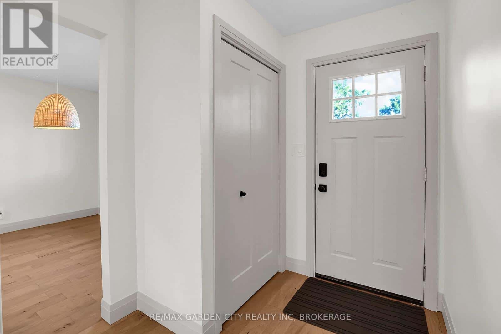 85 - 185 DENISTOUN STREET W — Welland (Broadway), Ontario - Photo 4 of 27