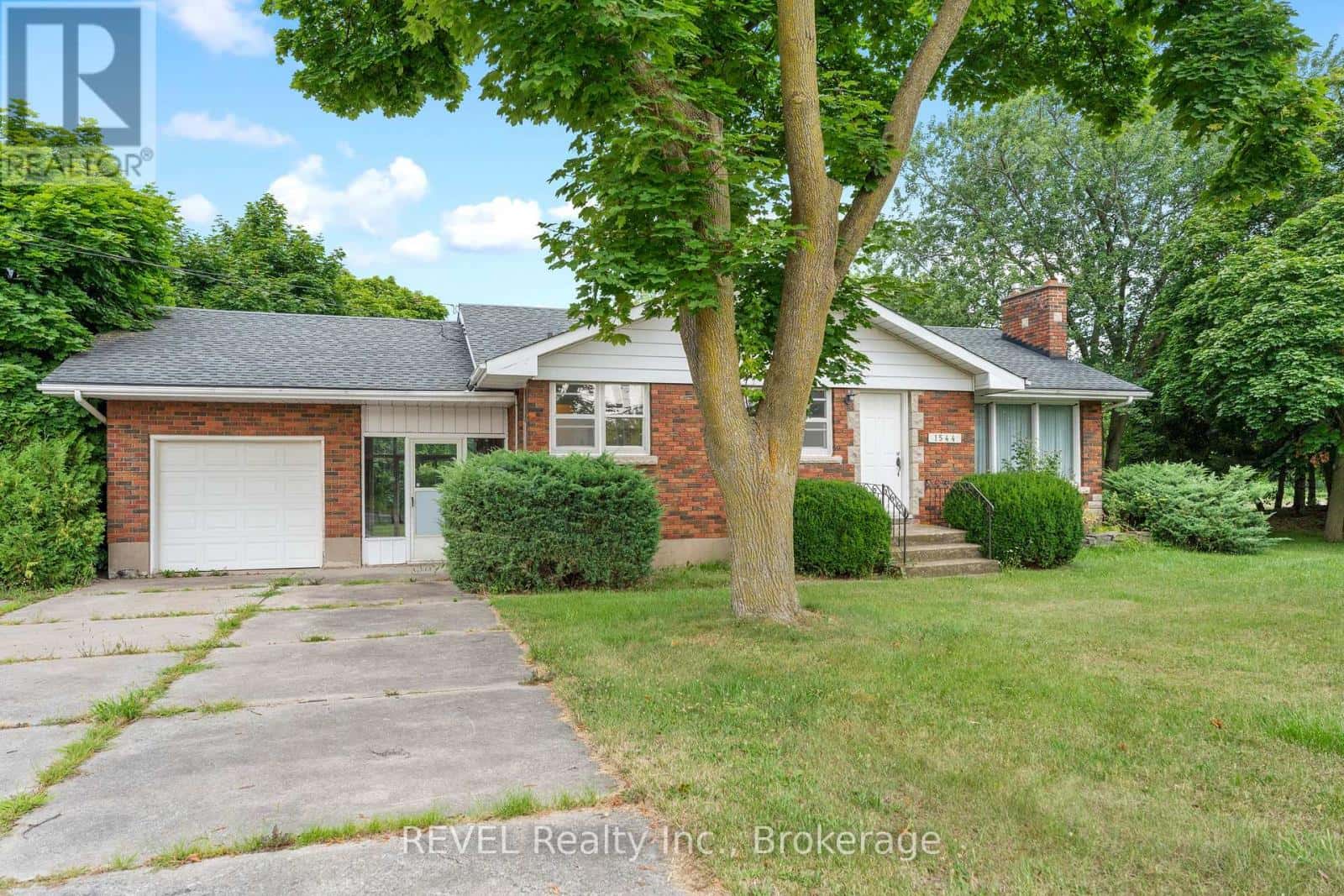 1544 FOUR MILE CREEK ROAD — Niagara-on-the-Lake (Virgil), Ontario - Photo 3 of 30