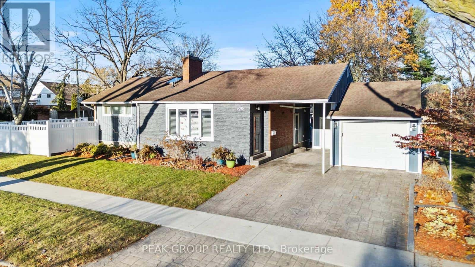 6015 THERESA STREET — Niagara Falls (Church's Lane), Ontario - Photo 3 of 36