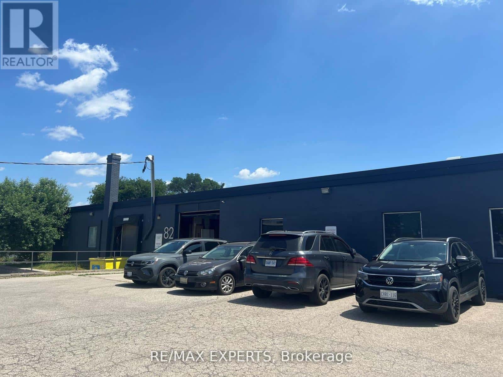 82 INDUSTRY STREET — Toronto (Beechborough-Greenbrook), Ontario - Photo 5 of 31