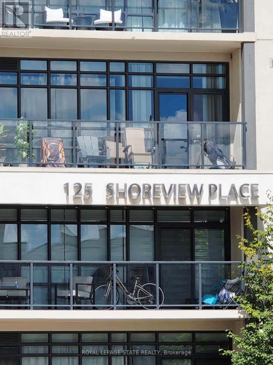 307 - 125 SHOREVIEW PLACE — Hamilton (Lakeshore), Ontario - Photo 2 of 11