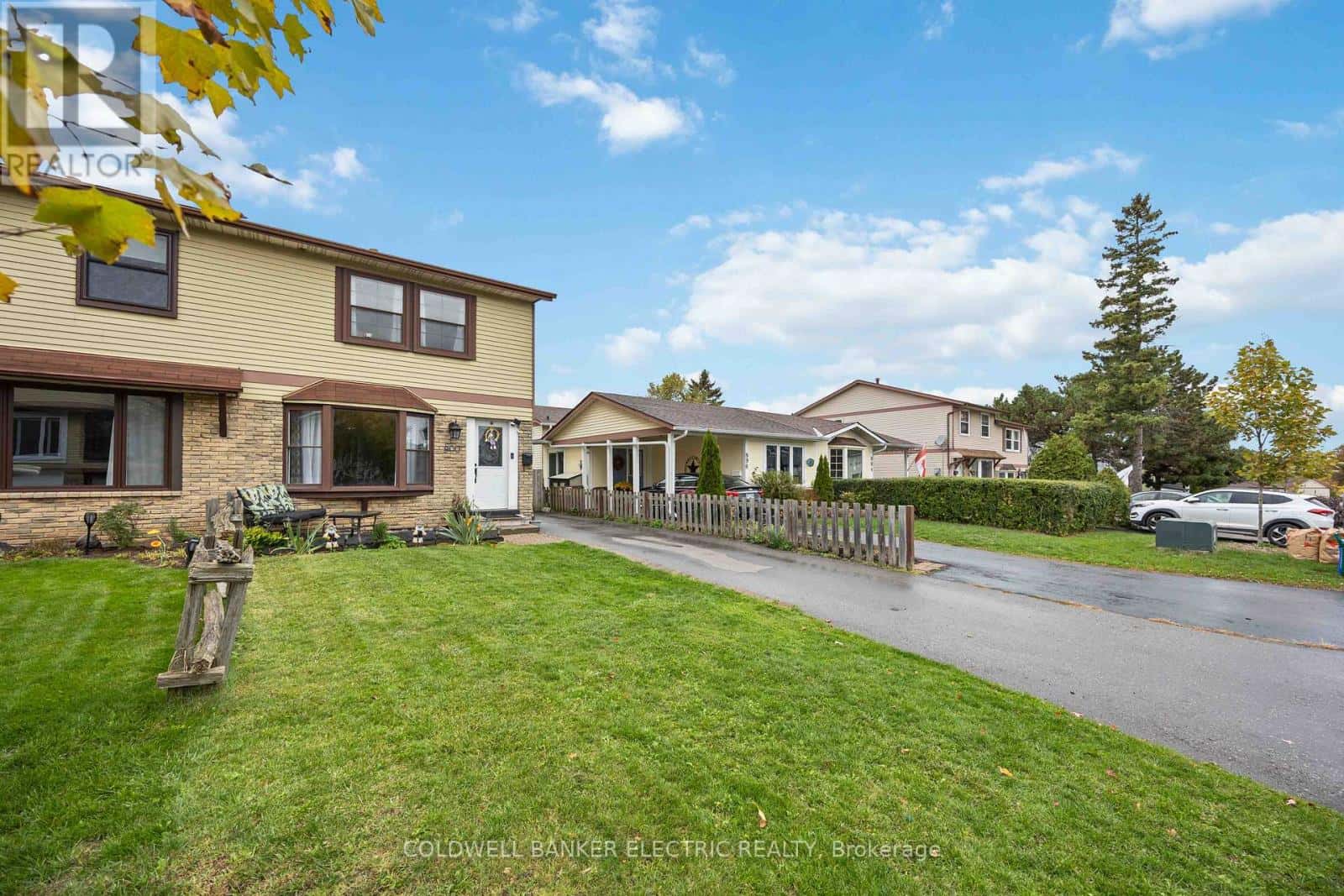 900 SOUTHRIDGE STREET — Oshawa (Donevan), Ontario - Photo 3 of 29