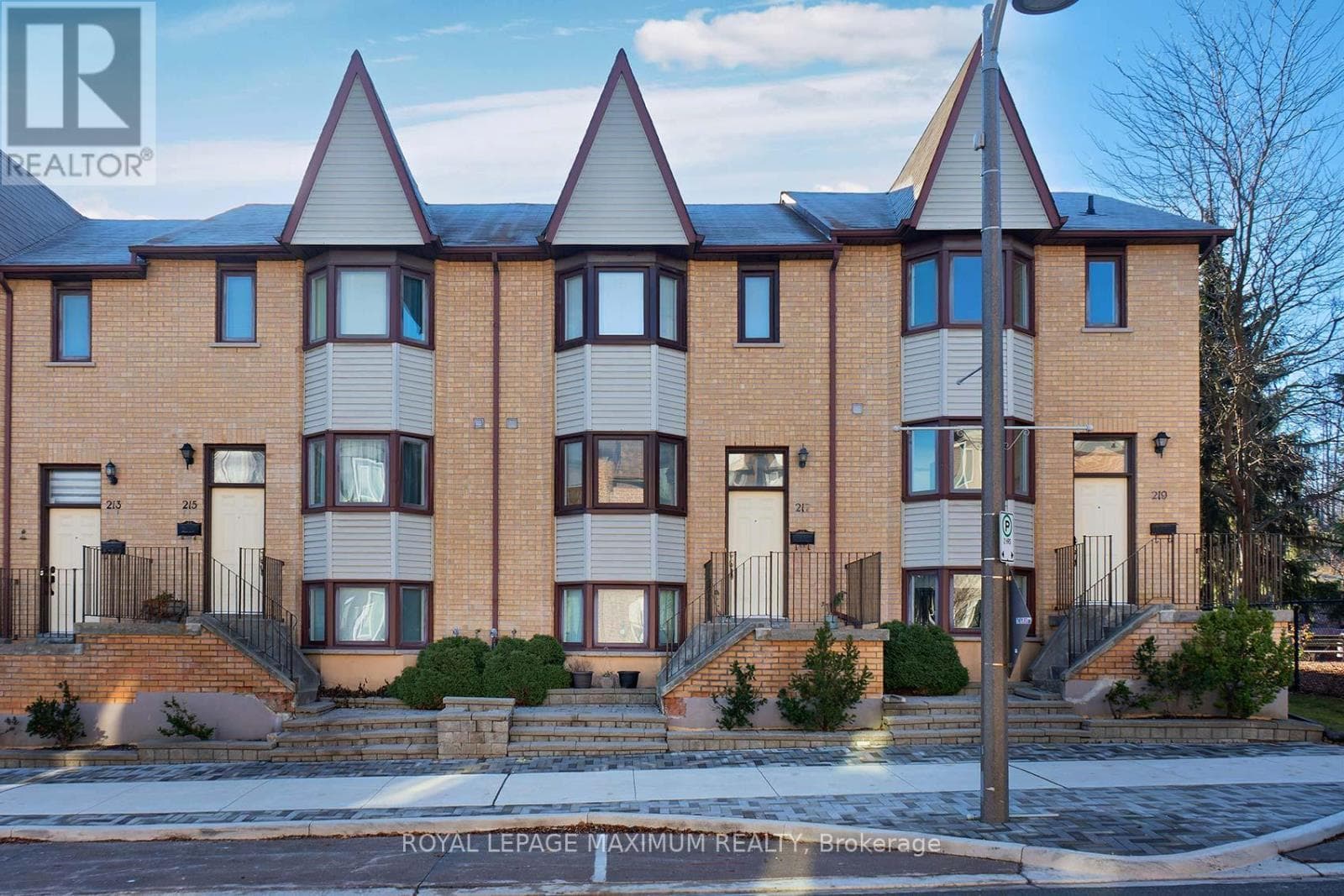 1 - 217 WOODBRIDGE AVENUE — Vaughan (West Woodbridge), Ontario - Main photo