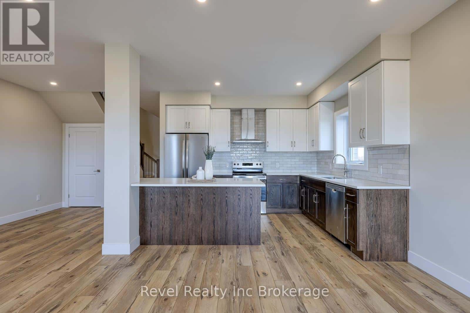 455 GILLESPIE STREET — South-West Oxford, Ontario - Photo 4 of 31