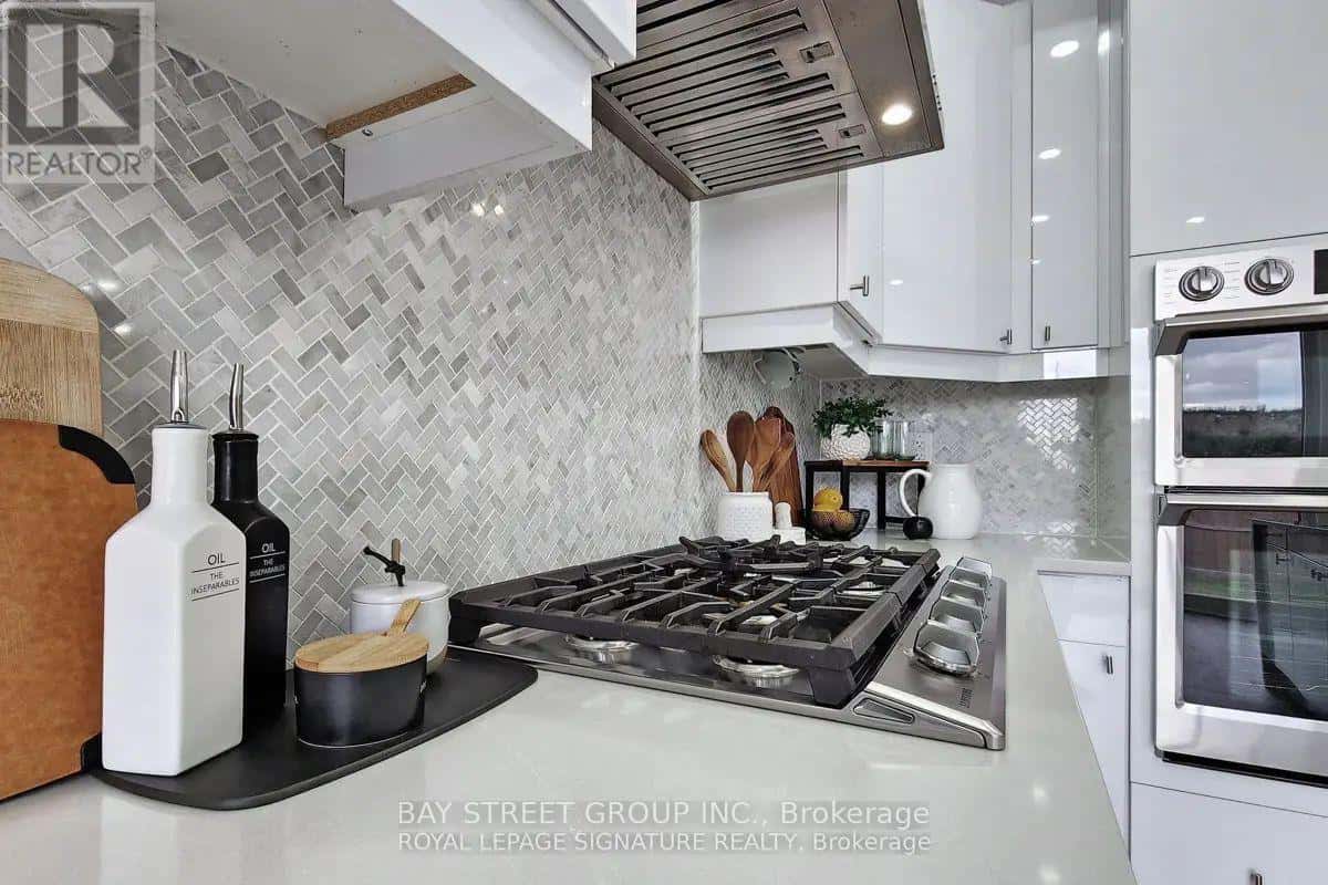 49 BRODEN CRESCENT — Whitby, Ontario - Photo 5 of 39