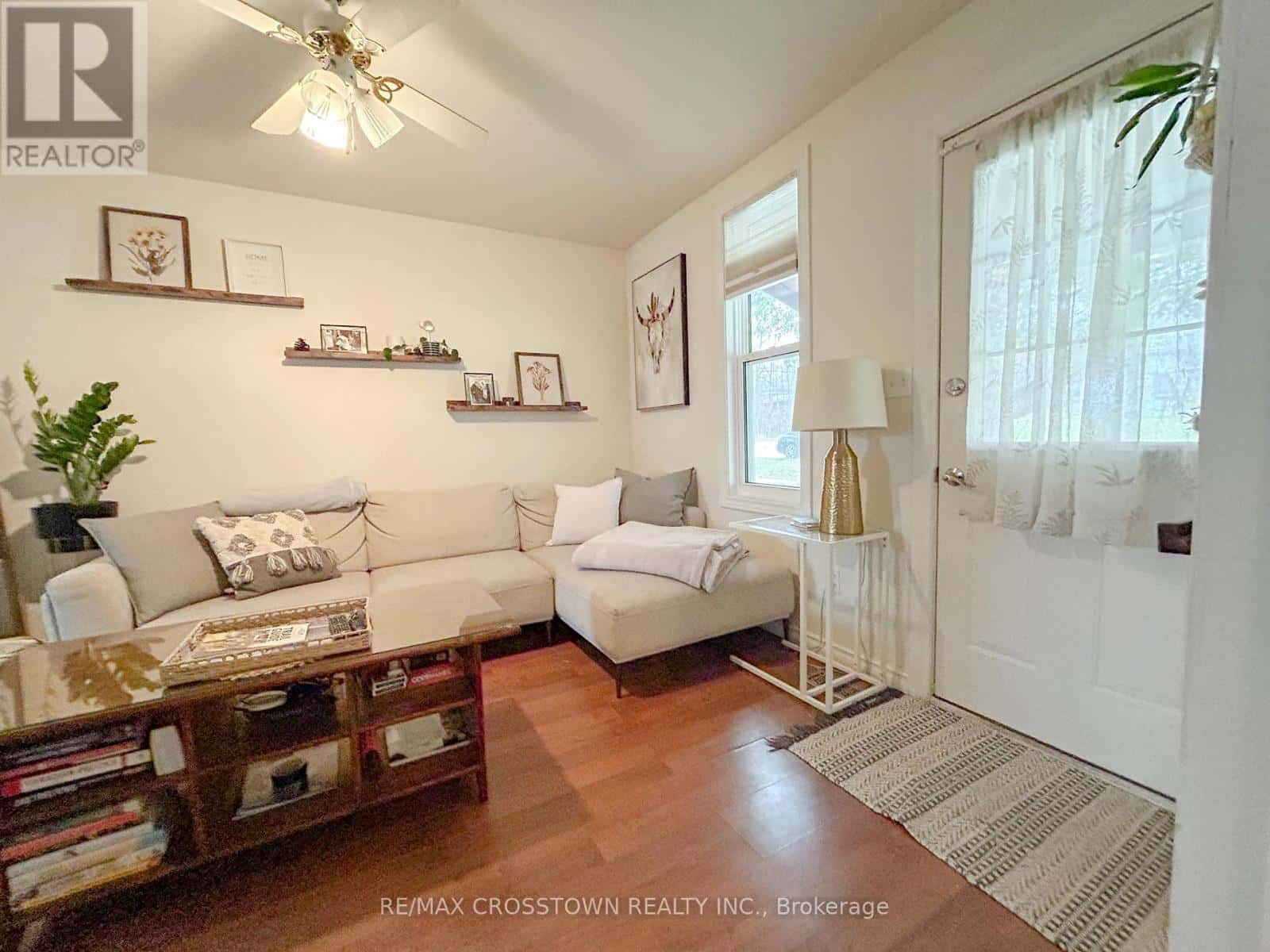 661 FOURTH AVENUE — Tay (Port McNicoll), Ontario - Photo 4 of 14