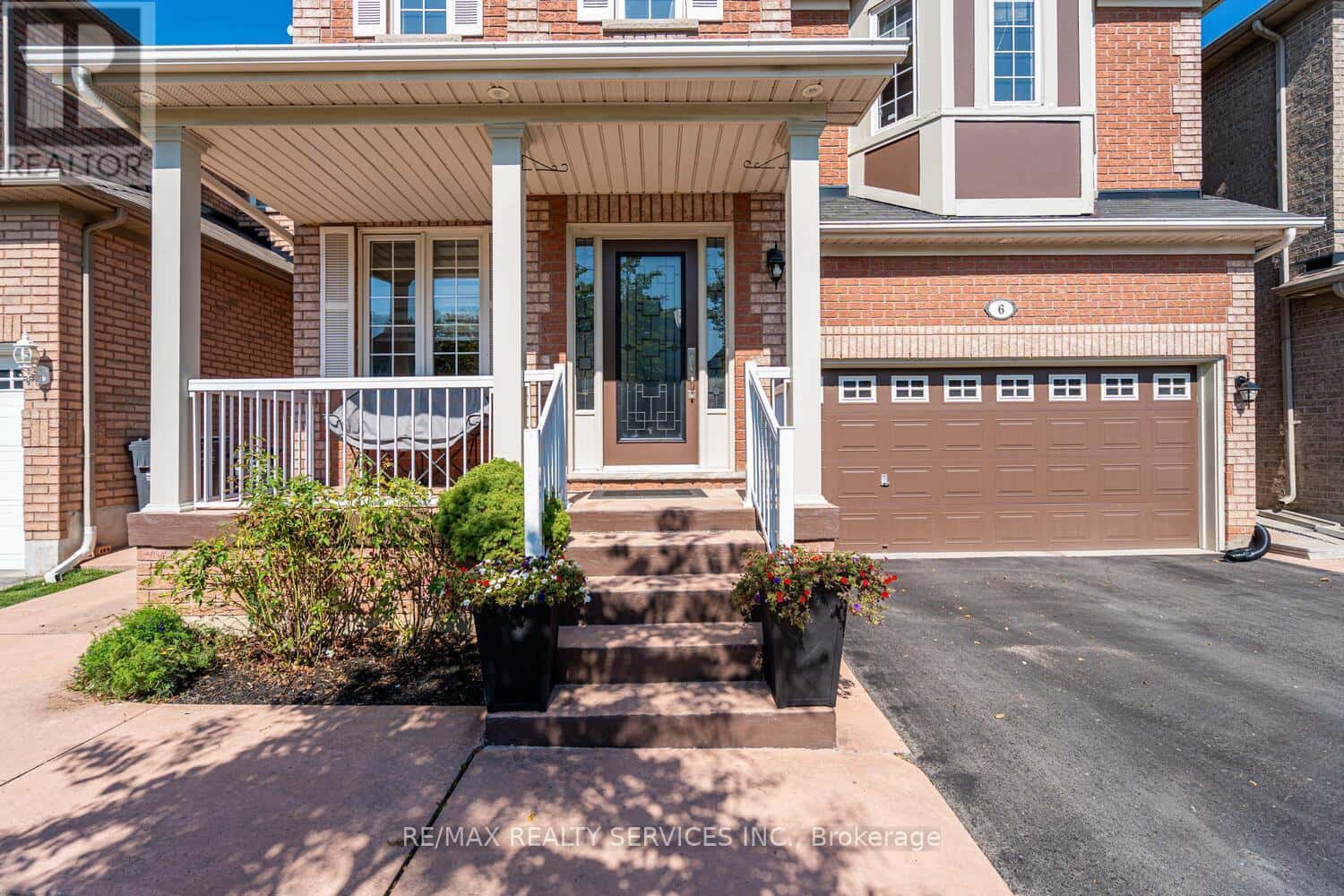 6 FOXHOLLOW ROAD — Brampton (Northwest Sandalwood Parkway), Ontario - Photo 4 of 50