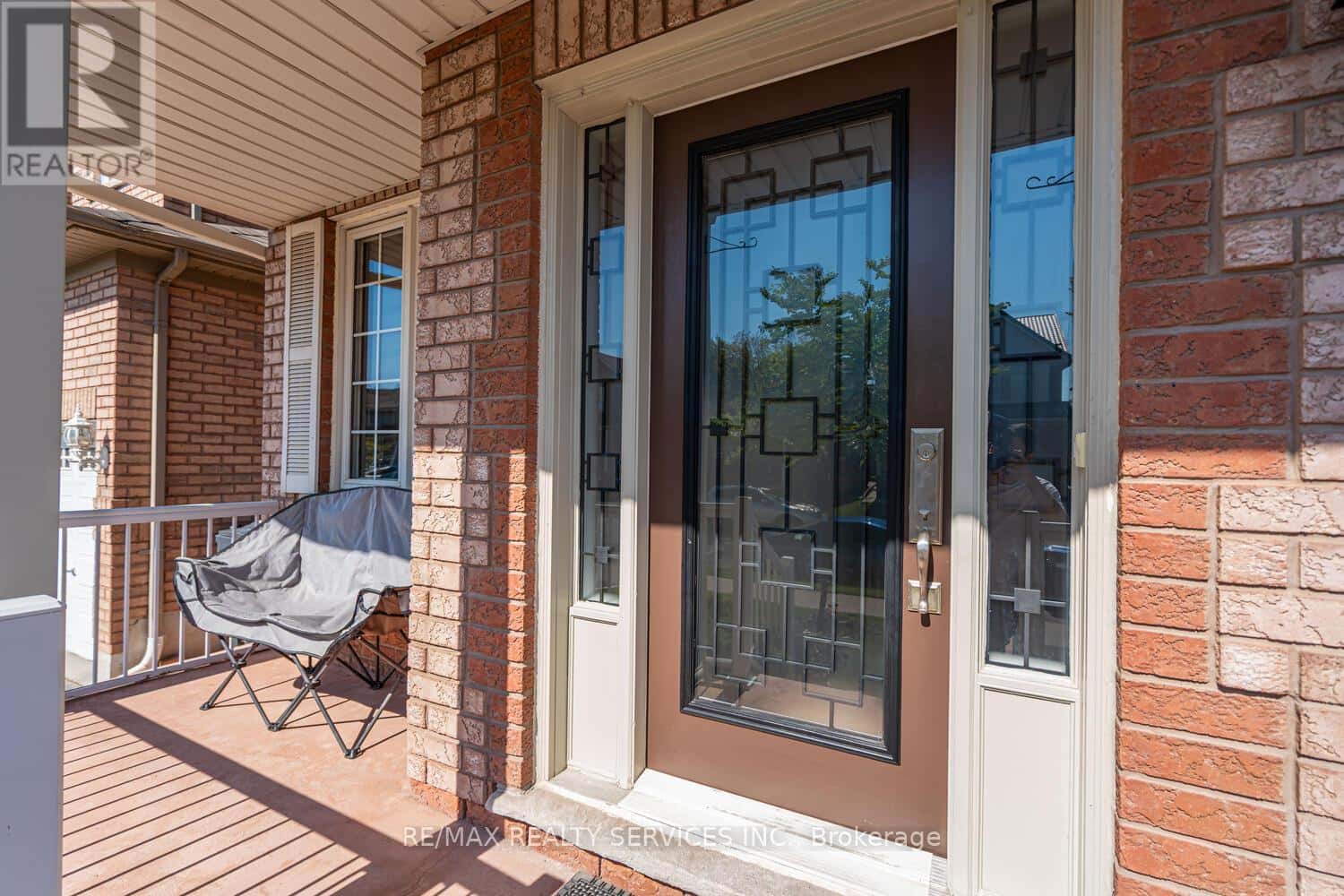 6 FOXHOLLOW ROAD — Brampton (Northwest Sandalwood Parkway), Ontario - Photo 5 of 50