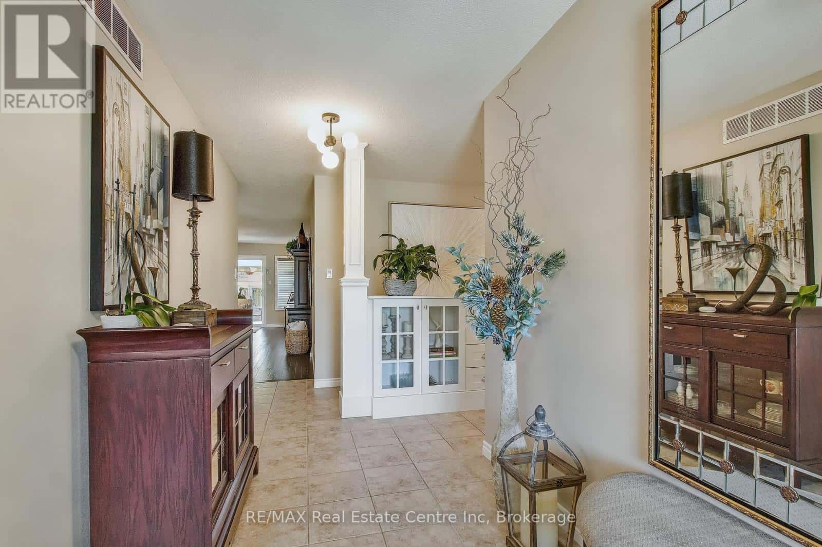 70 MCGOWAN STREET — Centre Wellington (Elora/Salem), Ontario - Photo 5 of 39