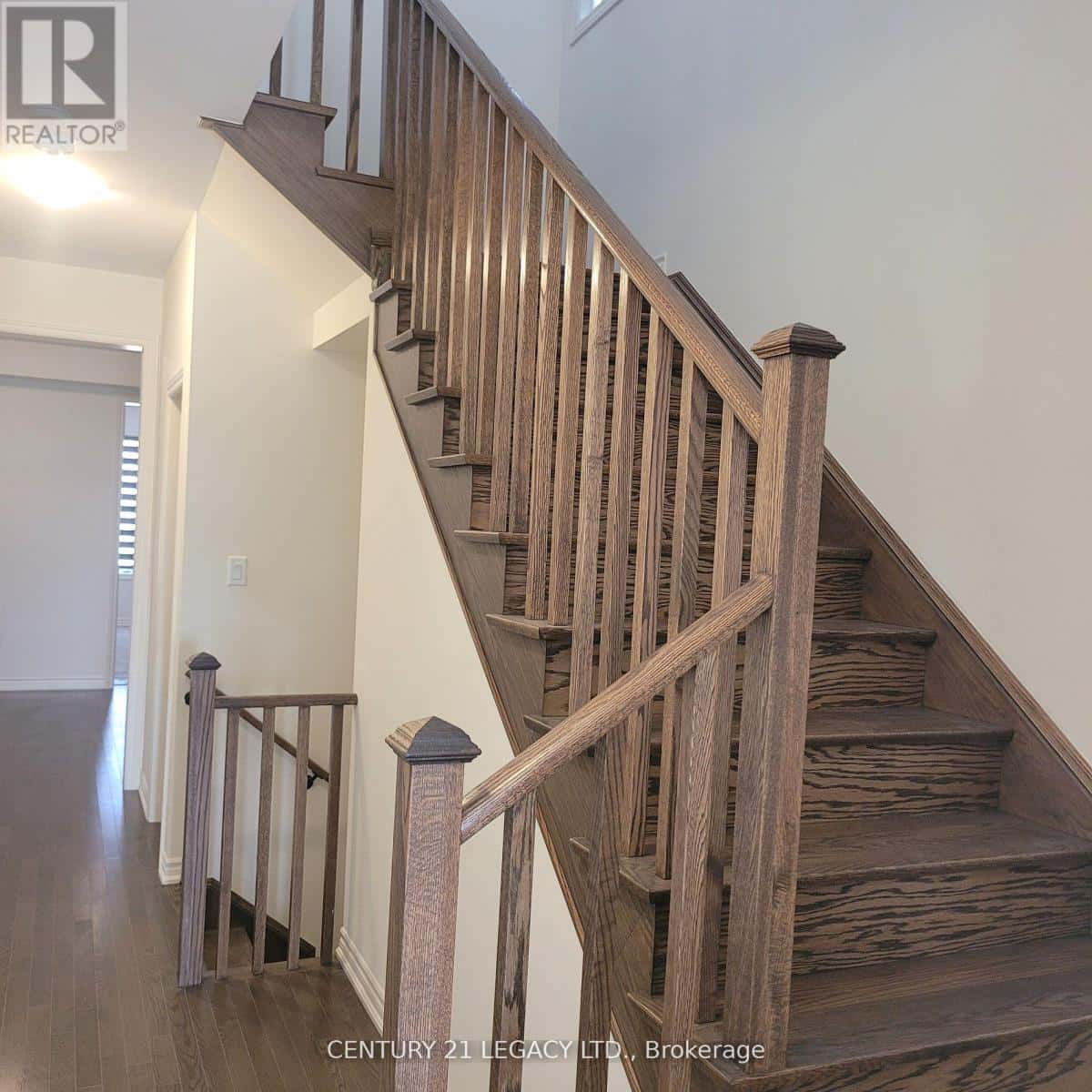 1271 PLYMOUTH DRIVE — Oshawa (Kedron), Ontario - Photo 4 of 16