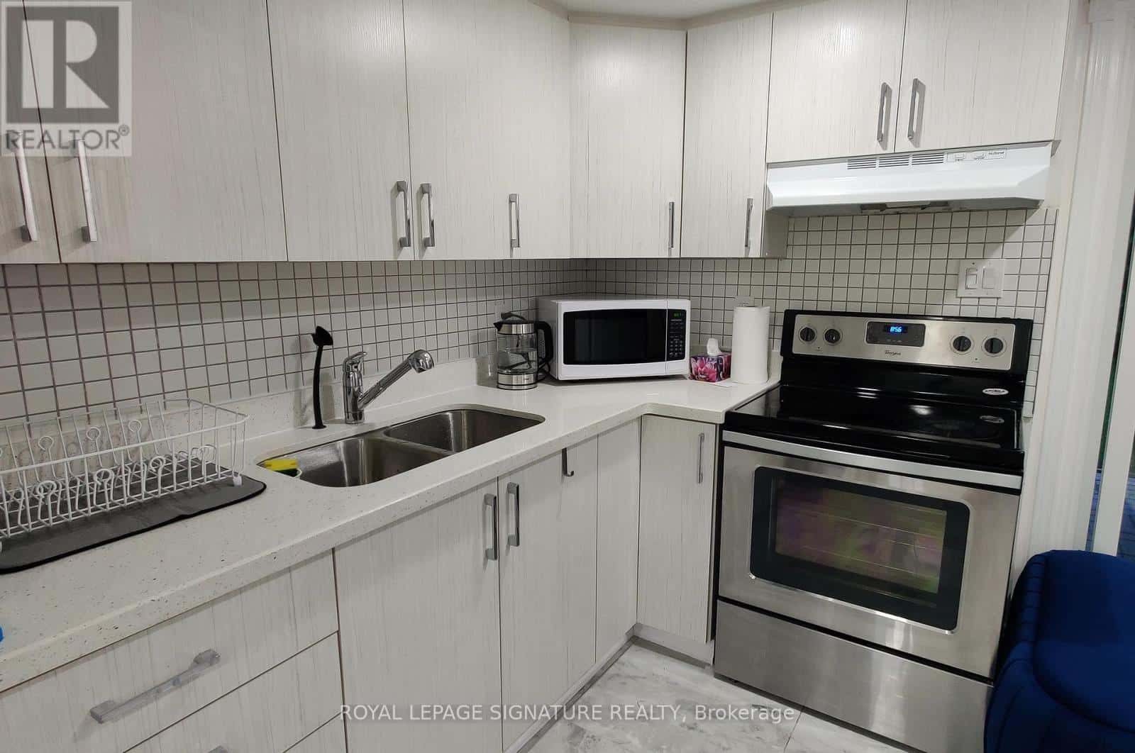 BSMT - 2329 GREENBANK TRAIL — Burlington (Brant Hills), Ontario - Photo 5 of 18