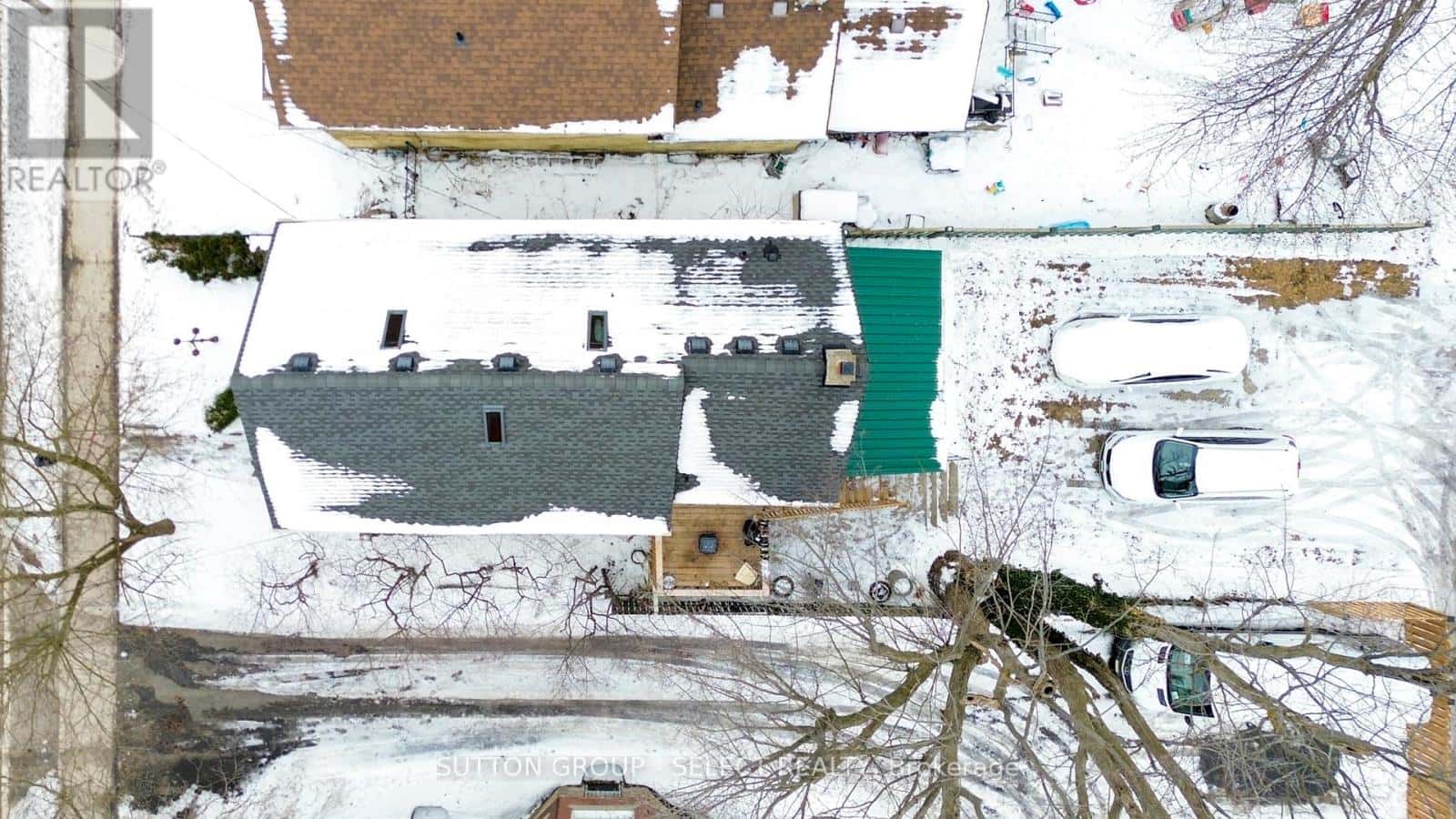 552 ADELAIDE STREET N — London East (East G), Ontario - Photo 4 of 33