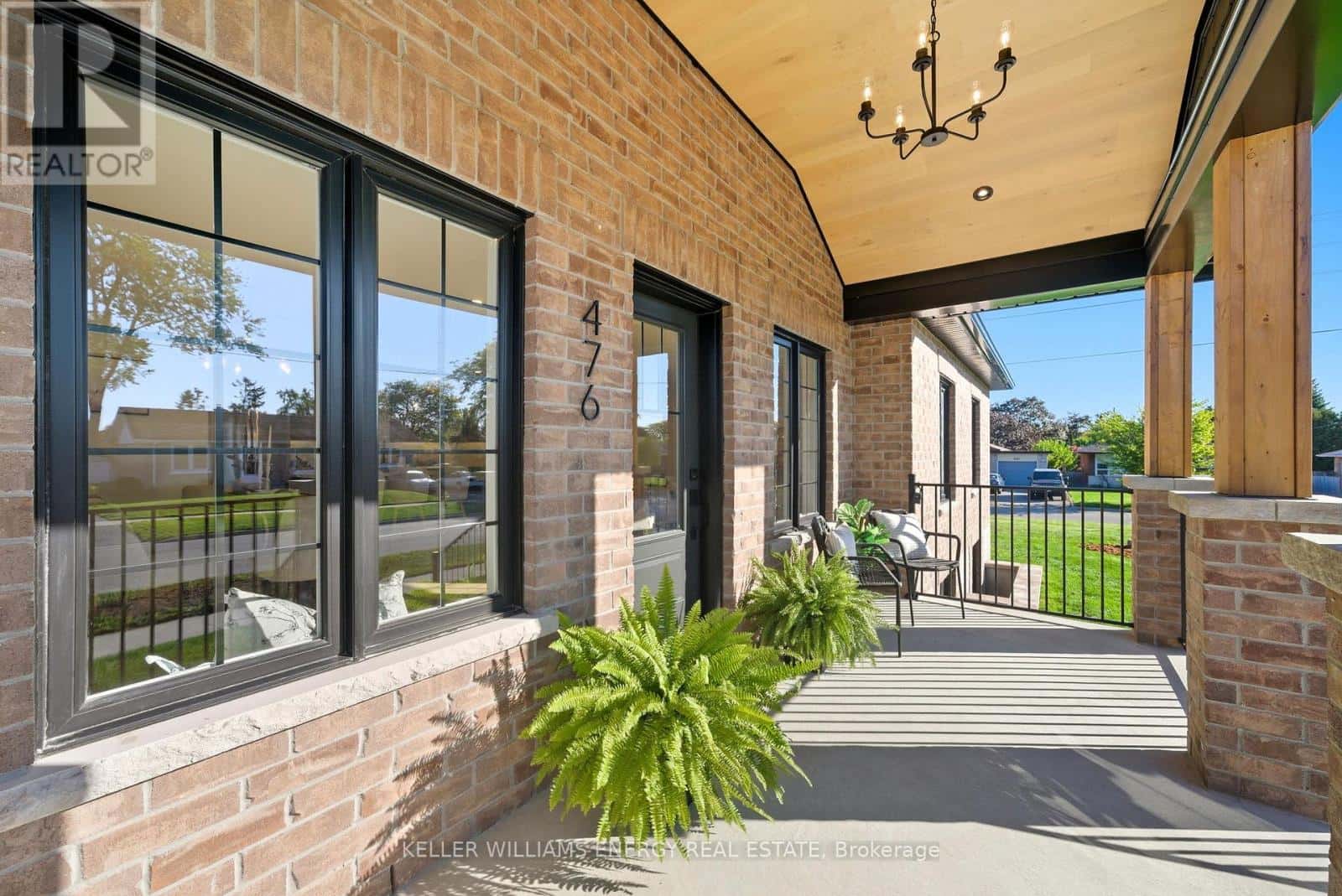 476 BEURLING AVENUE — Oshawa (McLaughlin), Ontario - Photo 3 of 29