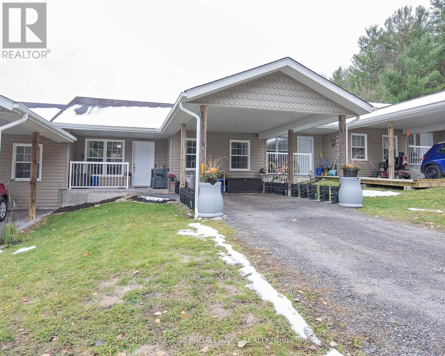 8 - 494 METCALF STREET — Tweed (Tweed (Village)), Ontario - Main photo