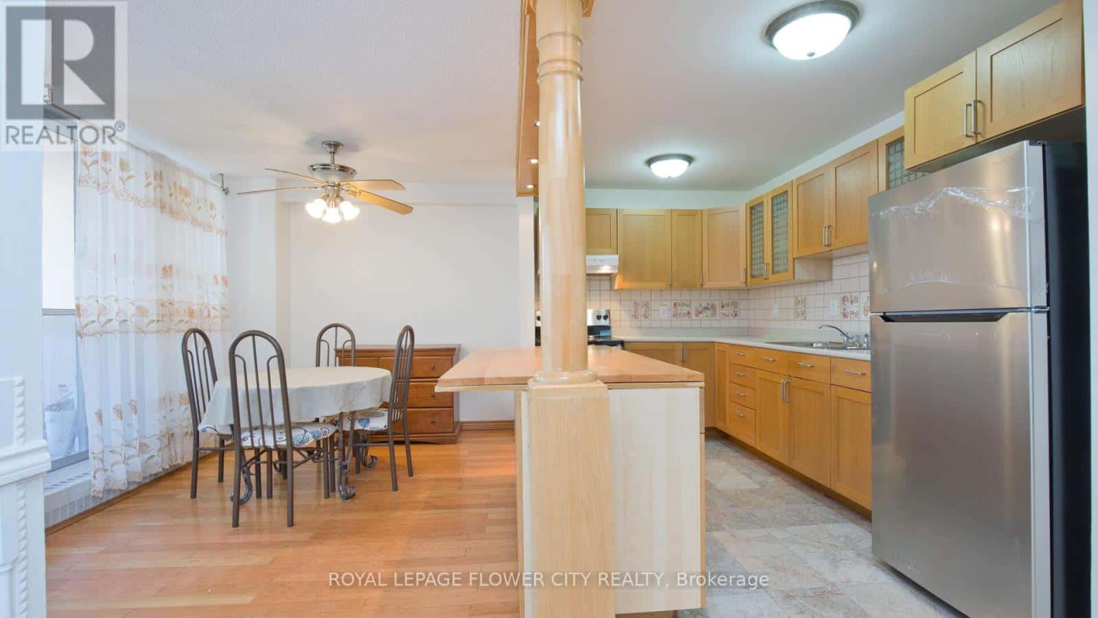 207 - 345 DRIFTWOOD AVENUE — Toronto (Black Creek), Ontario - Photo 5 of 17