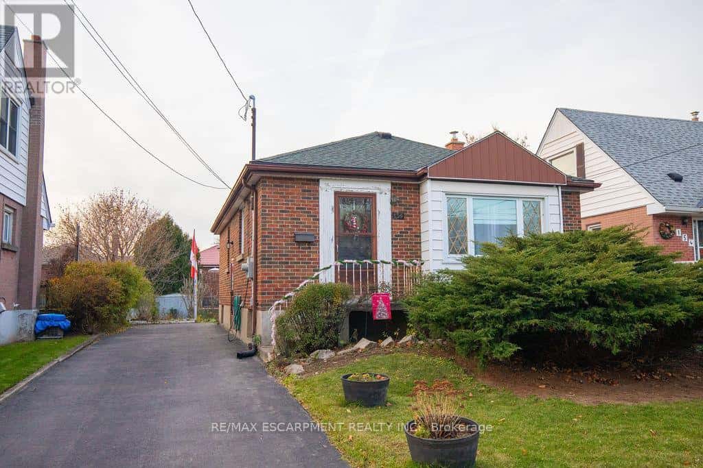 156 East 36th Street