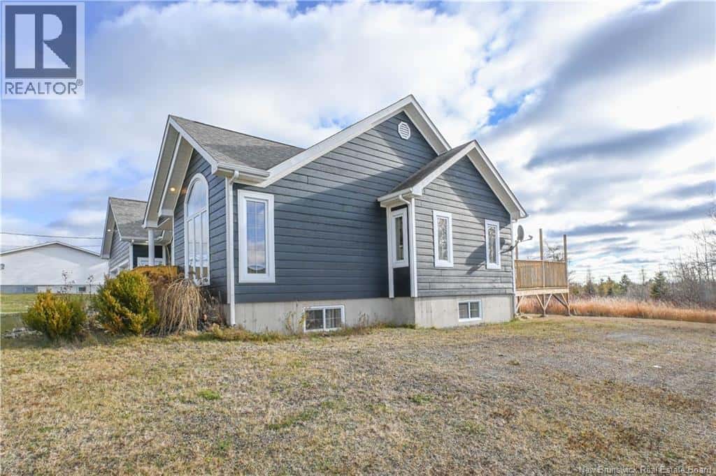 1350 rue des Fondateurs Street — Paquetville, New Brunswick - Photo 3 of 33