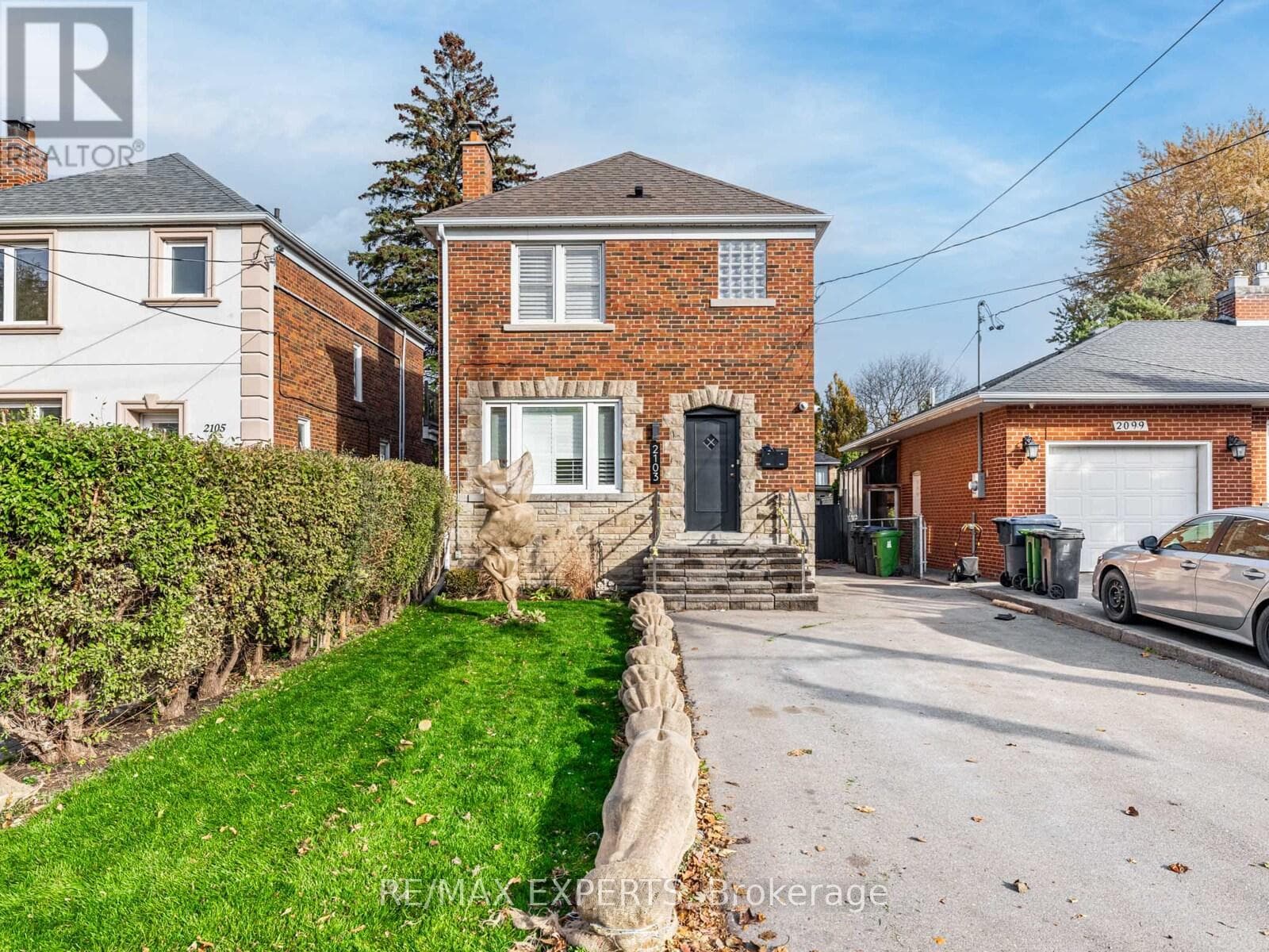 BSMT - 2103 AVENUE ROAD — Toronto (Bedford Park-Nortown), Ontario - Main photo