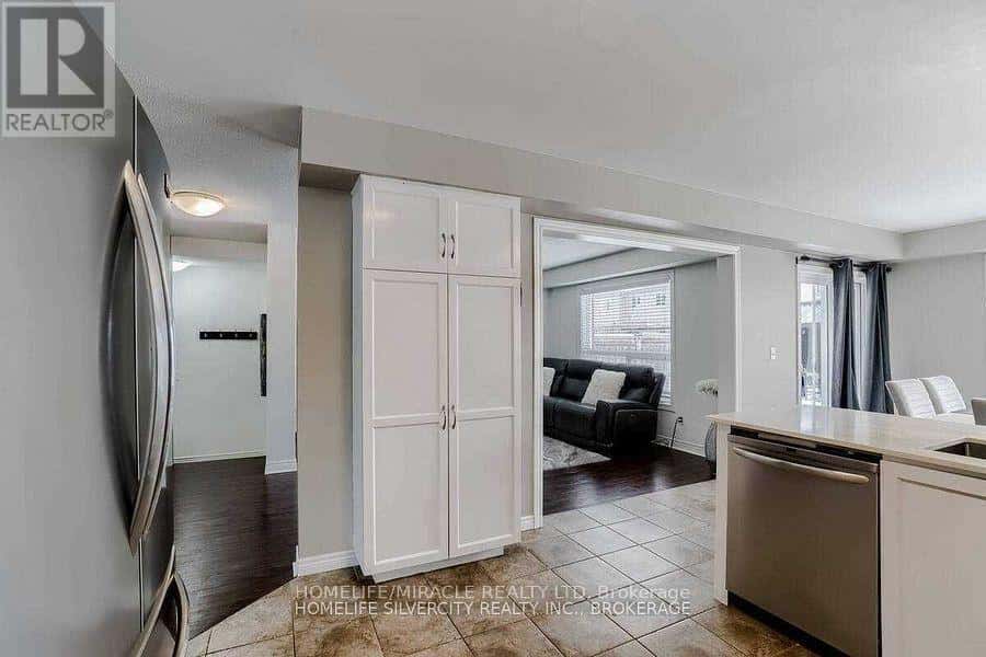 UPPERS EXCLUDE BASEMENT - 19 PATTERSON DRIVE — North Dumfries, Ontario - Photo 4 of 25