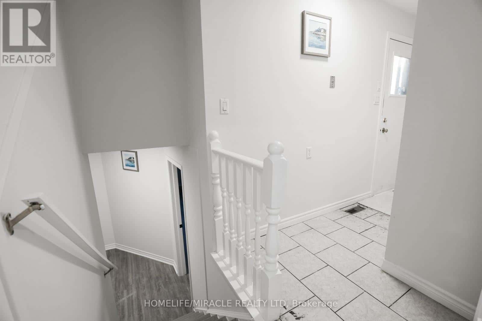 LOWER - 699 CLASSIC DRIVE — London East (East P), Ontario - Photo 2 of 14