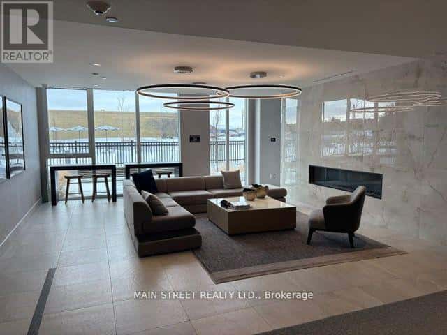 1506 - 185 DEERFIELD ROAD — Newmarket (Central Newmarket), Ontario - Photo 2 of 24