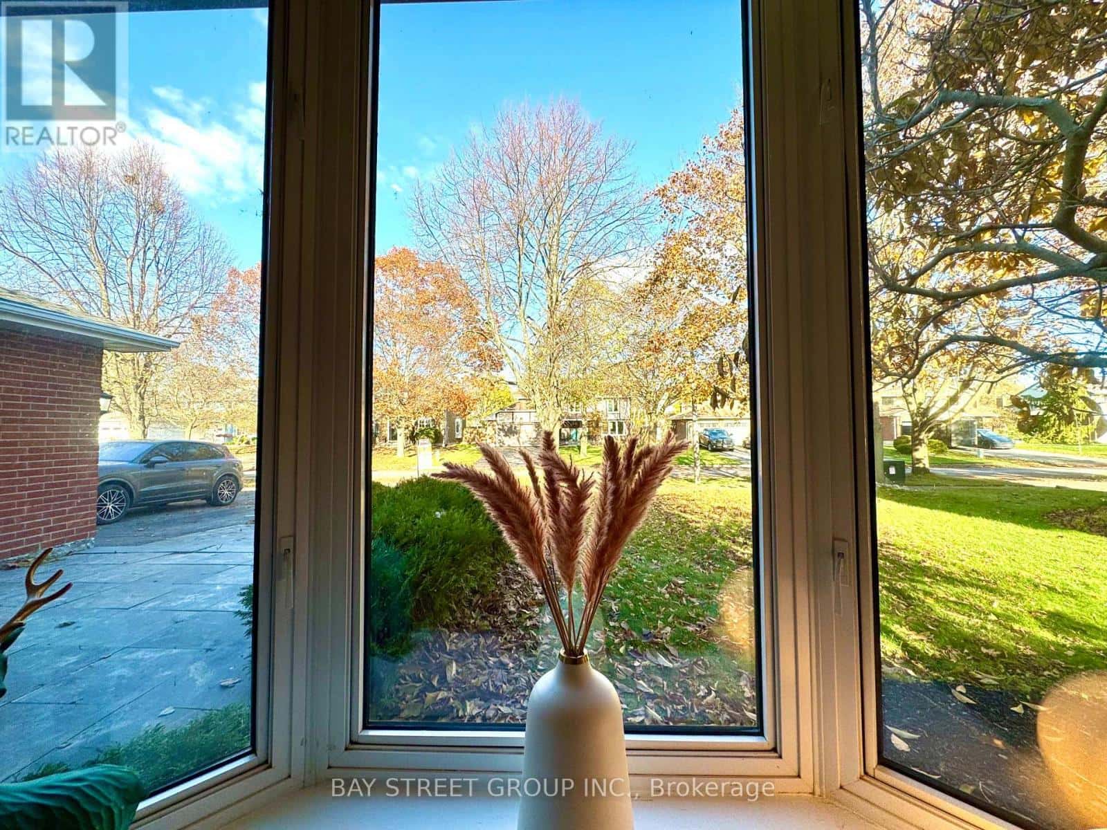 75 ANSTEAD CRESCENT — Ajax (South West), Ontario - Photo 5 of 24