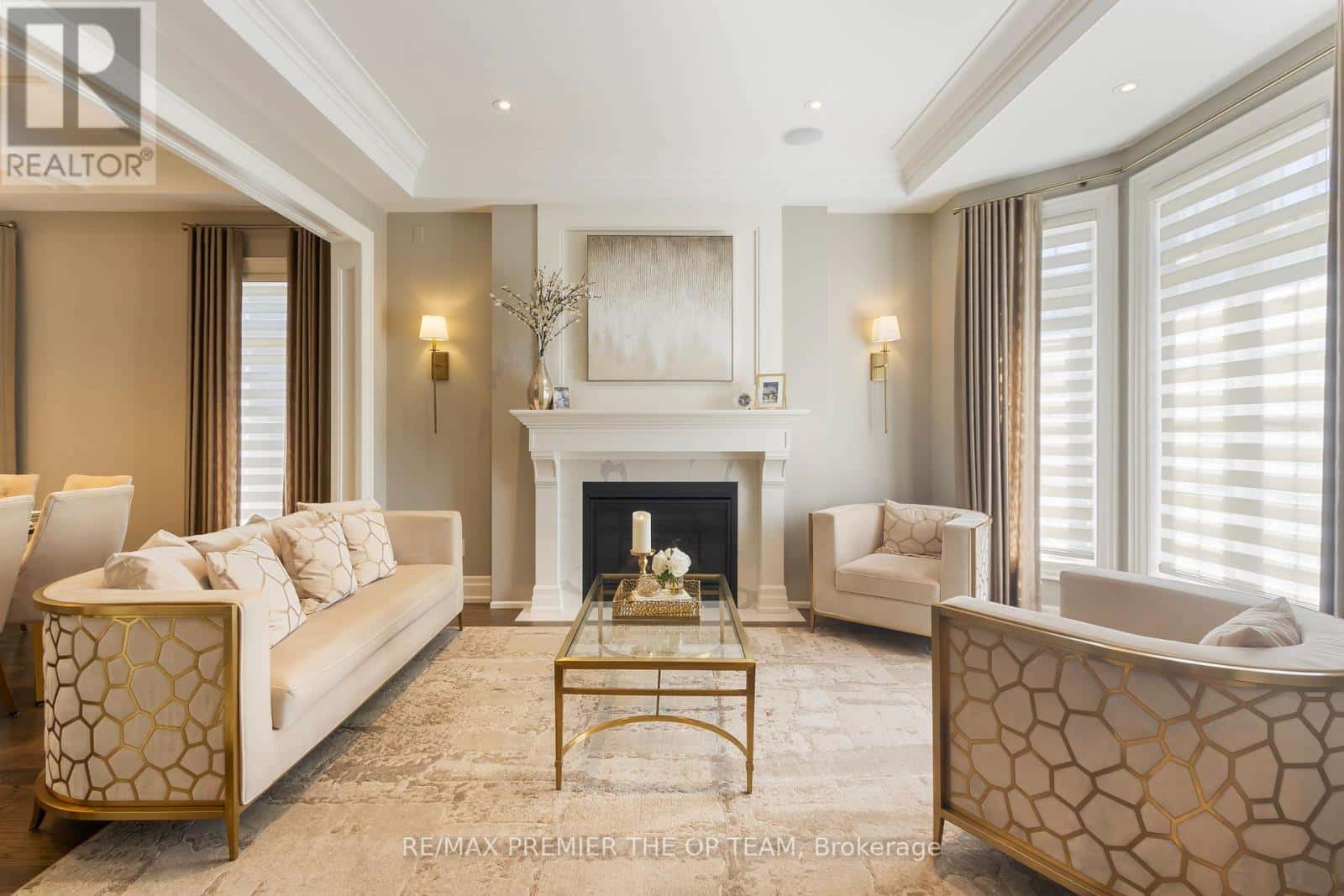 5 STOREY CRESCENT — Toronto (Eringate-Centennial-West Deane), Ontario - Photo 5 of 36