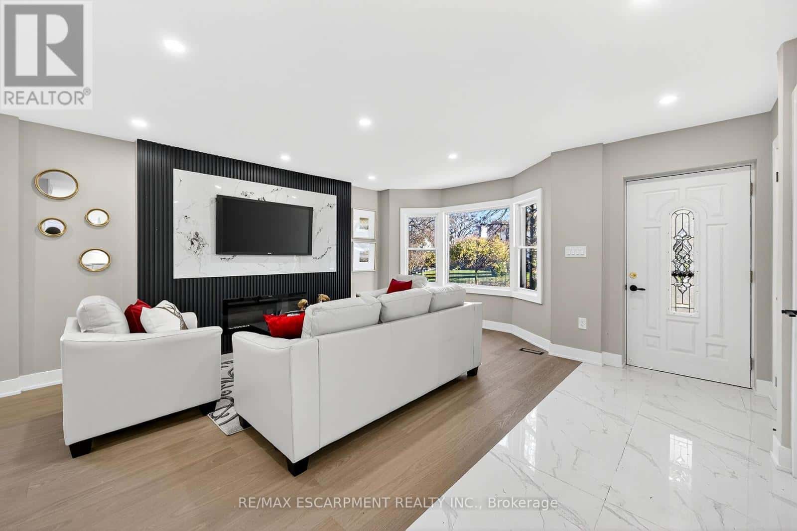 26 MARTIN ROAD — Hamilton (Rosedale), Ontario - Photo 5 of 50