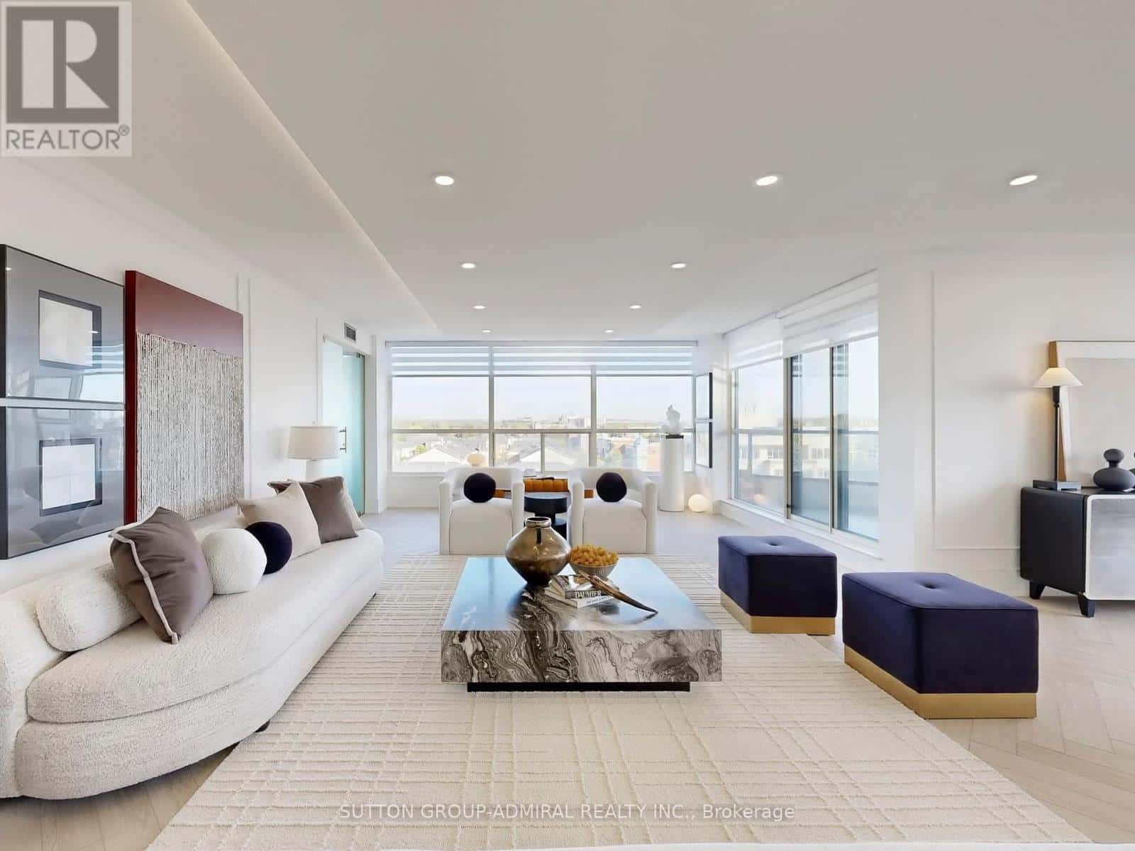 704 - 1 CLARK AVENUE W — Vaughan (Crestwood-Springfarm-Yorkhill), Ontario - Photo 3 of 50