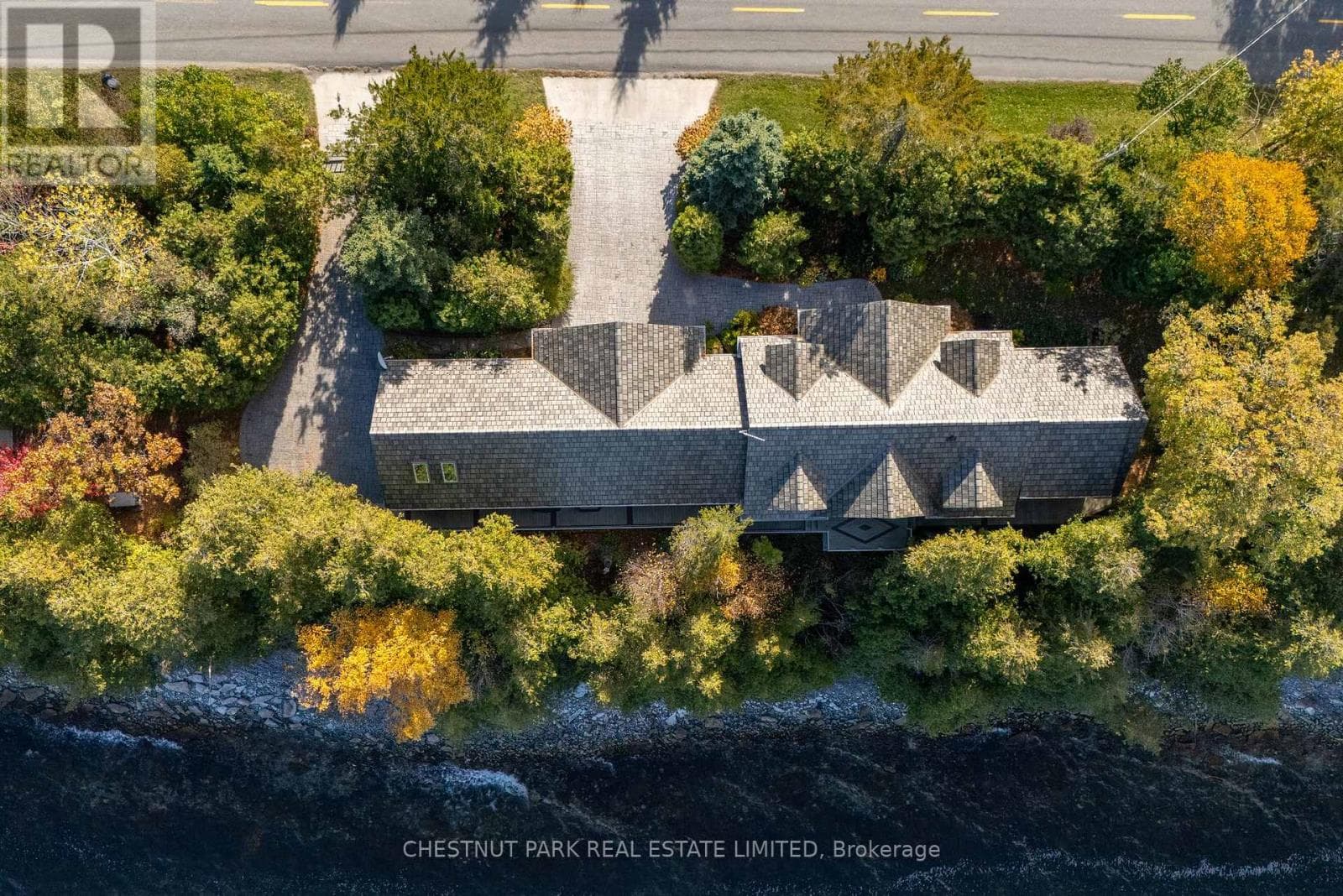 3853 COUNTY ROAD 13 — Prince Edward County (South Marysburg Ward), Ontario - Main photo