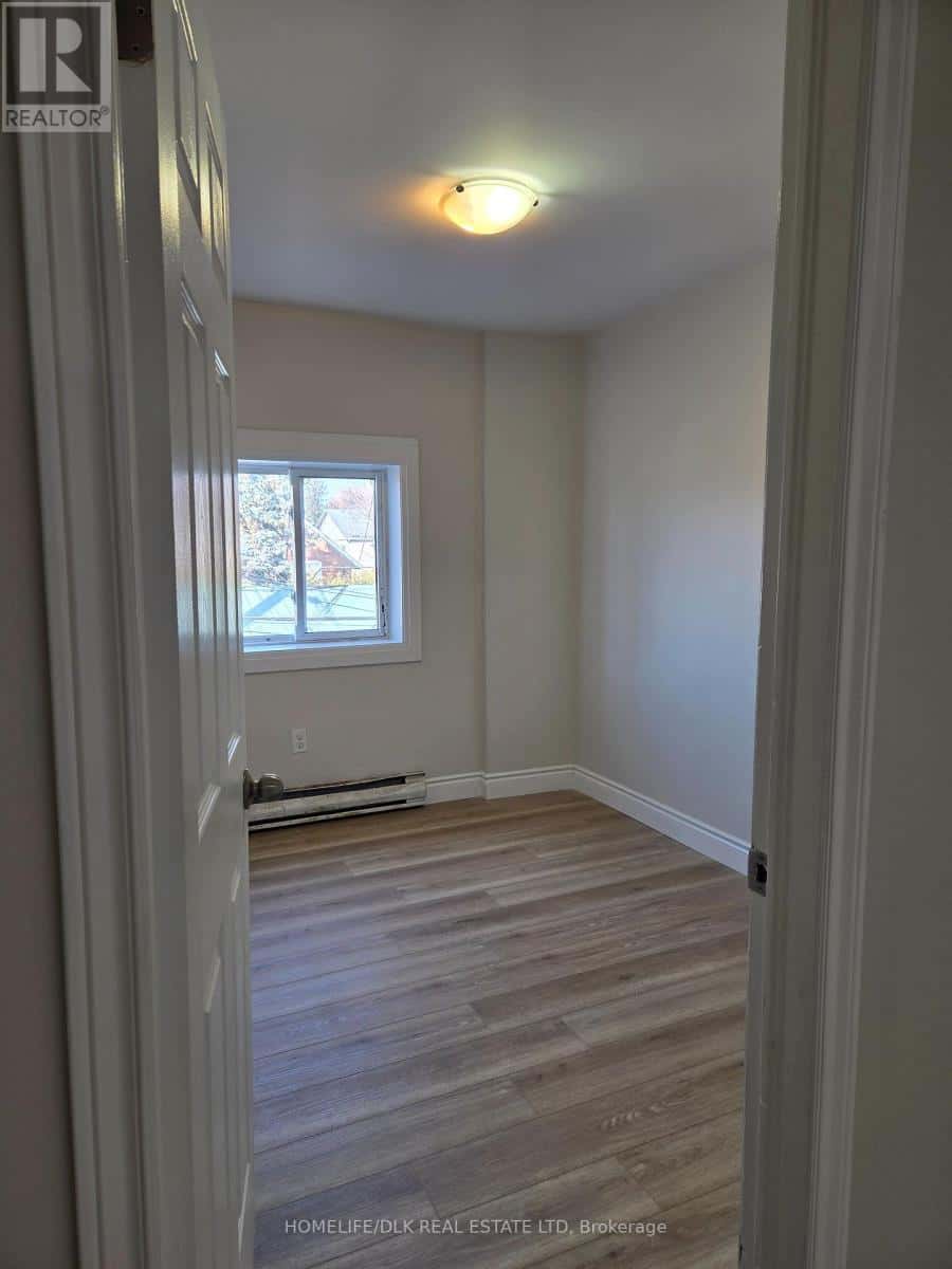 #6 - 180 KING STREET E — Gananoque, Ontario - Photo 5 of 30