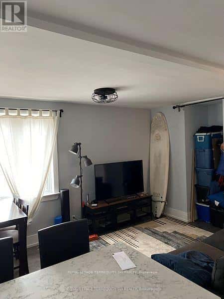 MAIN FL - 102 MERRILL AVENUE E — Toronto (Woodbine Corridor), Ontario - Photo 3 of 6