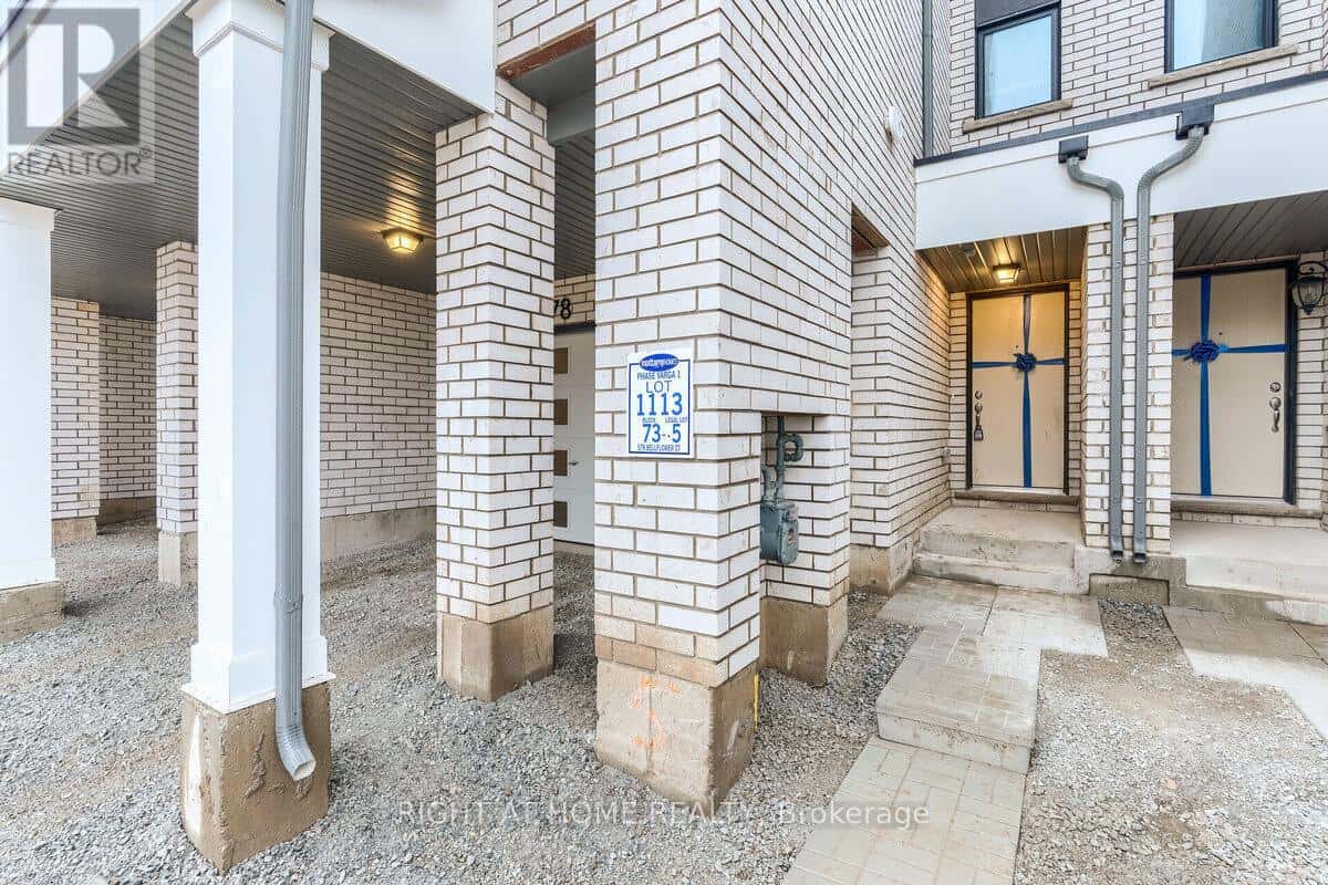 578 BELLFLOWER COURT — Milton (Walker), Ontario - Photo 2 of 38